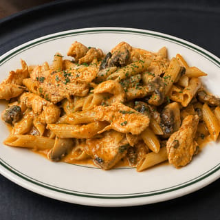 CREAMY CAJUN CHICKEN PASTA
